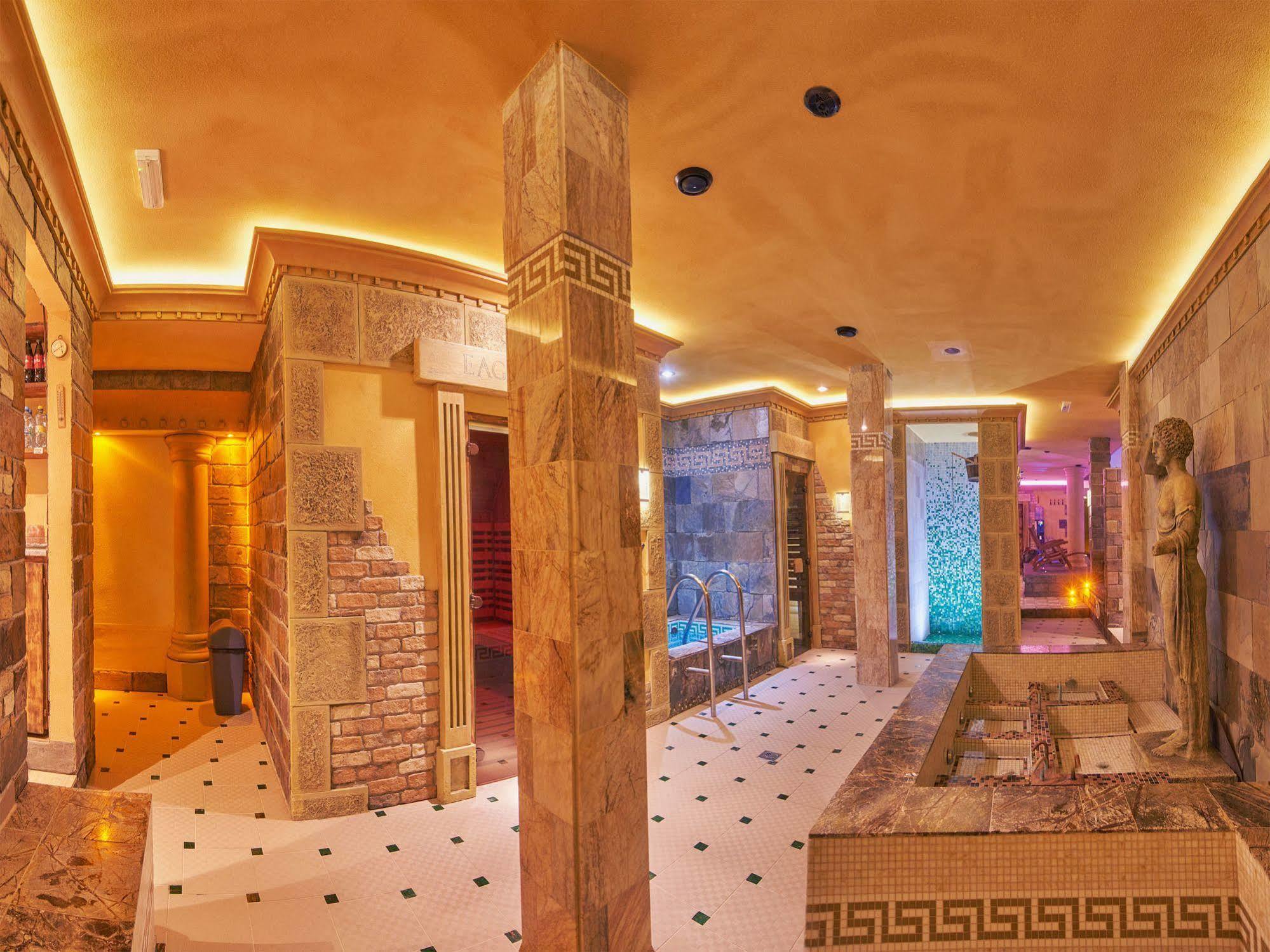 Privilege - Empire Hotels Group Košice Eksteriør billede