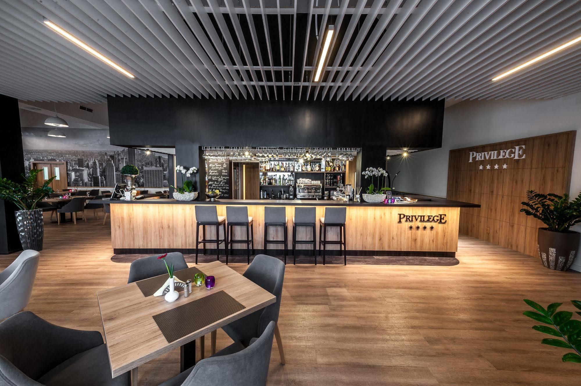 Privilege - Empire Hotels Group Košice Eksteriør billede