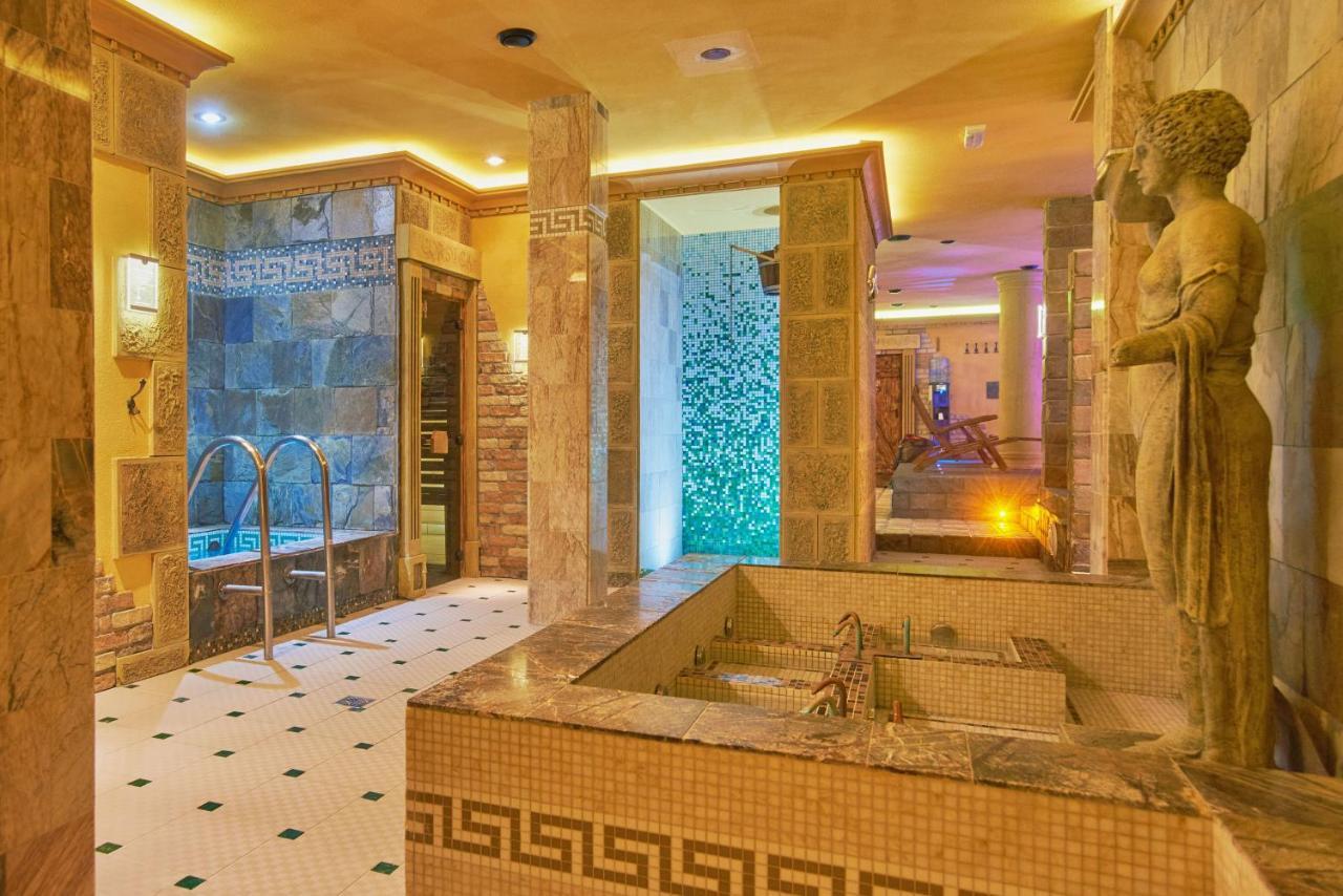 Privilege - Empire Hotels Group Košice Eksteriør billede